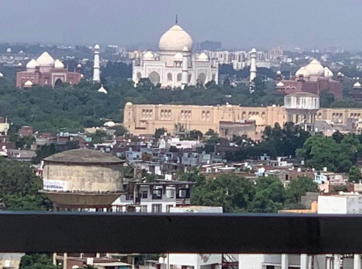 Luxury Penthouse With Taj Mahal View Apartment Agra  Exterior photo