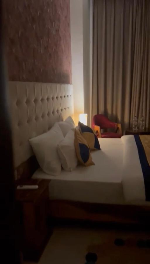 Luxury Penthouse With Taj Mahal View Apartment Agra  Exterior photo